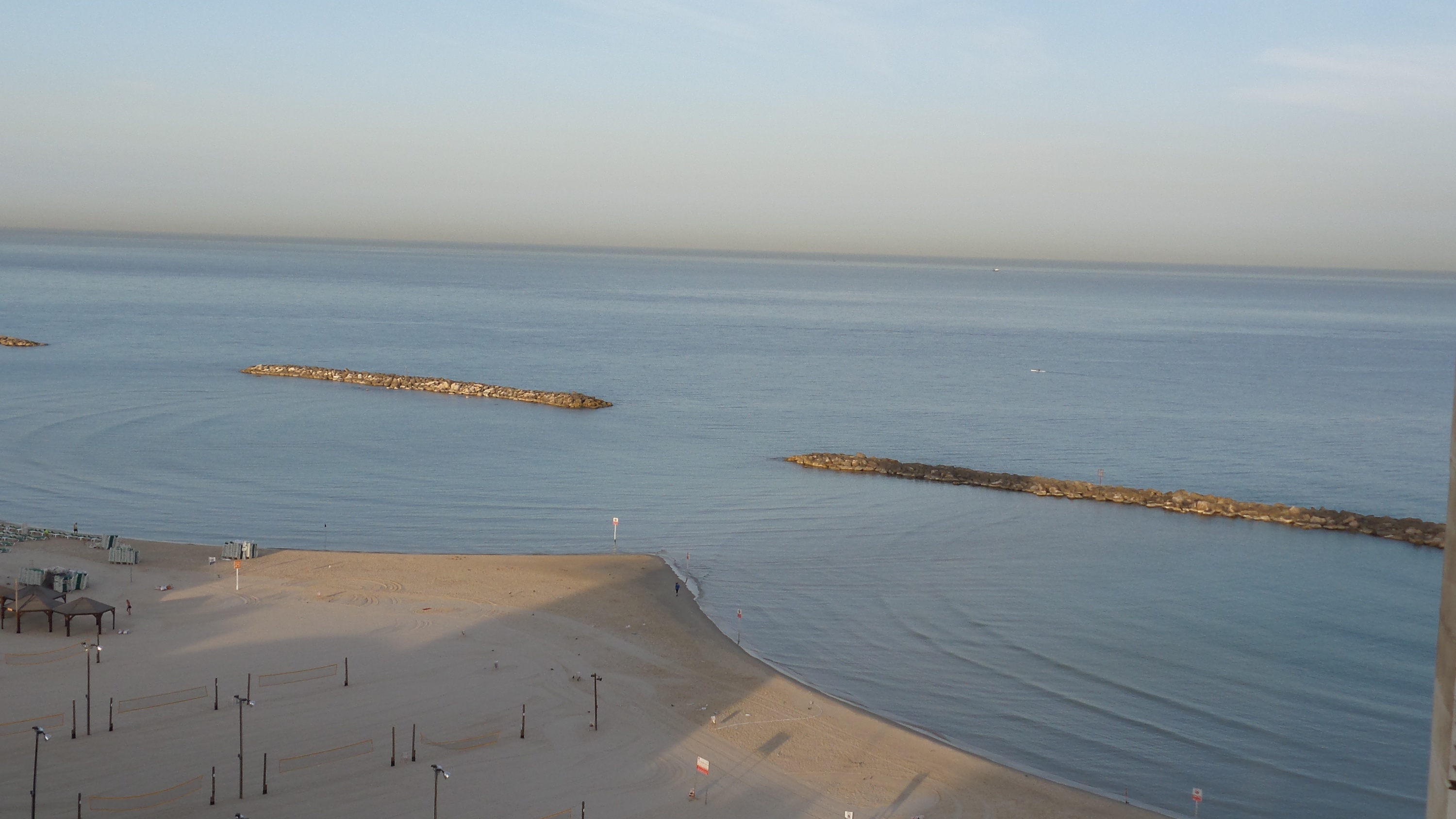 2014-04-07 Tel Aviv Herod Hotel 5 Mediterranean Sea.jpg
